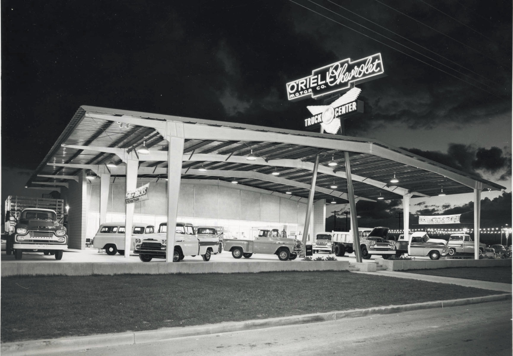 O'Rielly Truck Center
